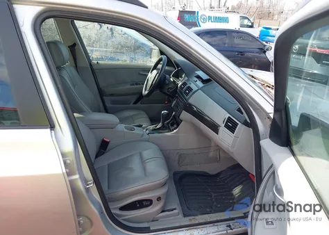 2007 BMW X3 3.0Si from USA, damaged, VIN WBXPC93437WJ00113